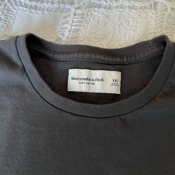 Abercrombie & Fitch Christmas Vacation T-shirt Size XXL - Picture 4 of 5